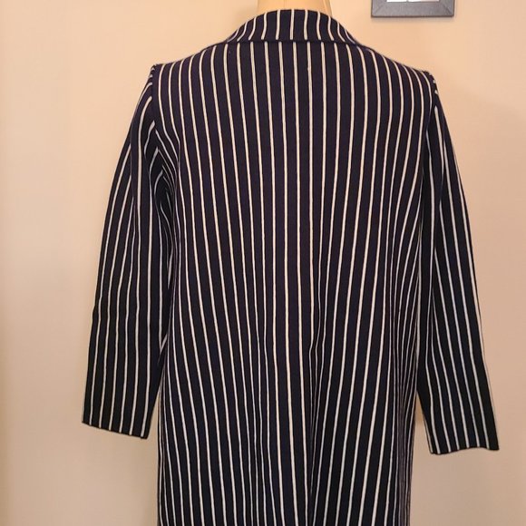 Striped - Picture 4 of 4